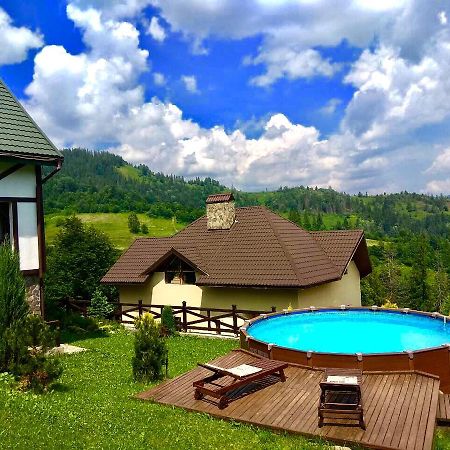 فندق سلافسكيفي  Chalet Trostian المظهر الخارجي الصورة