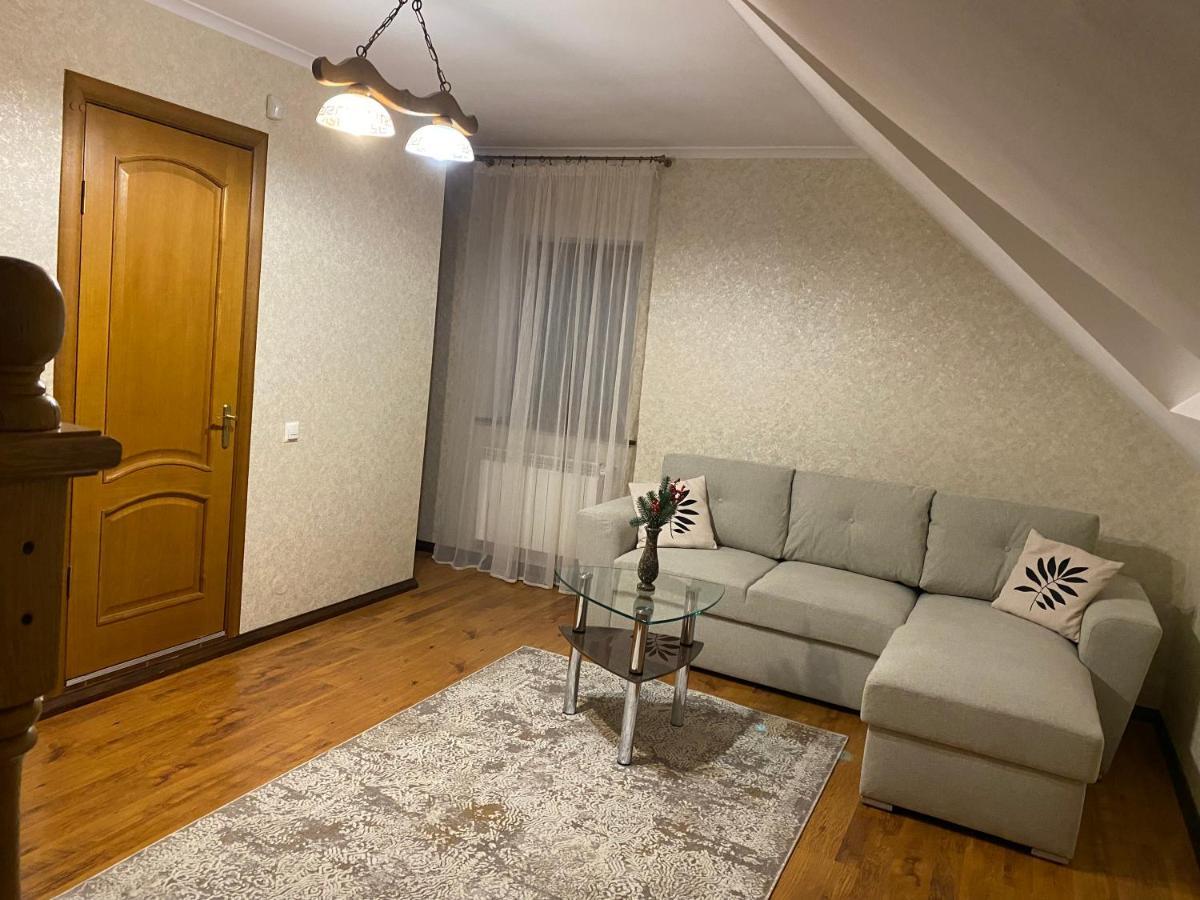 فندق سلافسكيفي  Chalet Trostian المظهر الخارجي الصورة
