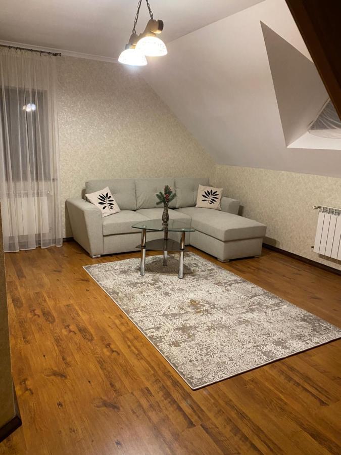 فندق سلافسكيفي  Chalet Trostian المظهر الخارجي الصورة