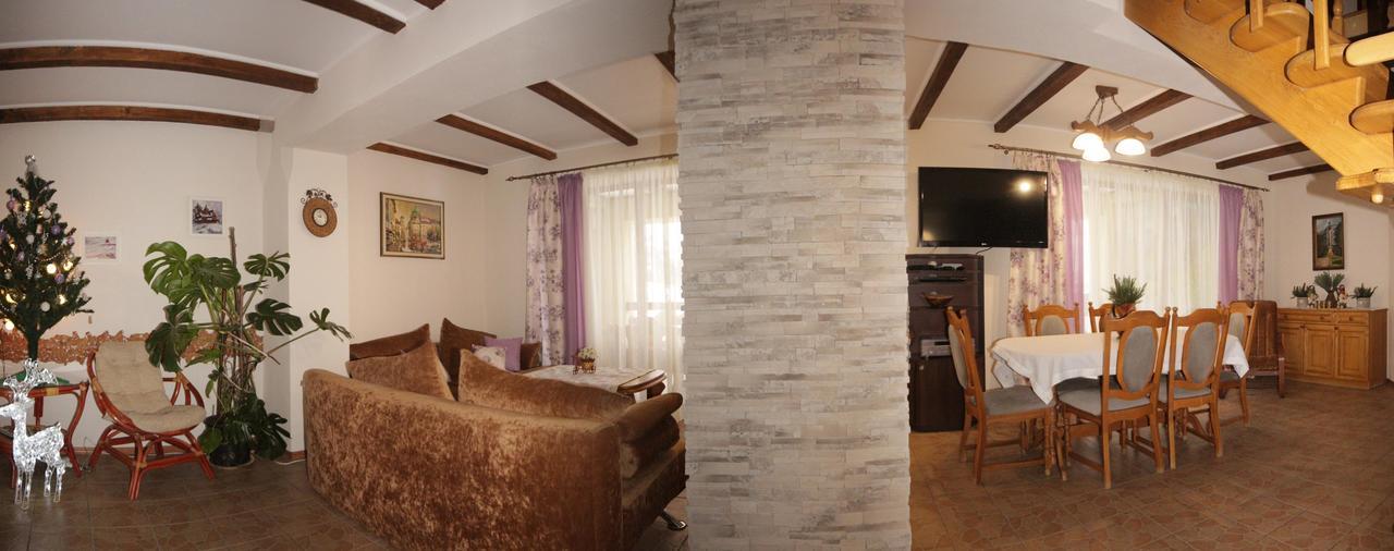 فندق سلافسكيفي  Chalet Trostian المظهر الخارجي الصورة
